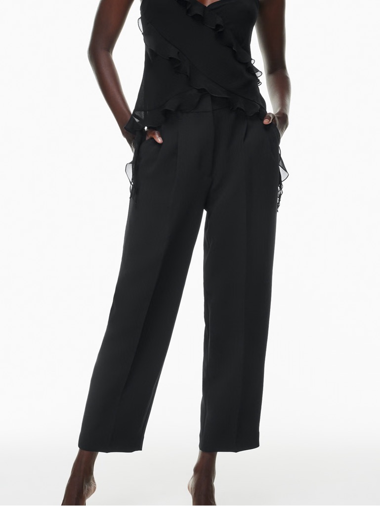 Black Women’s Wide-Leg Carrot Pants